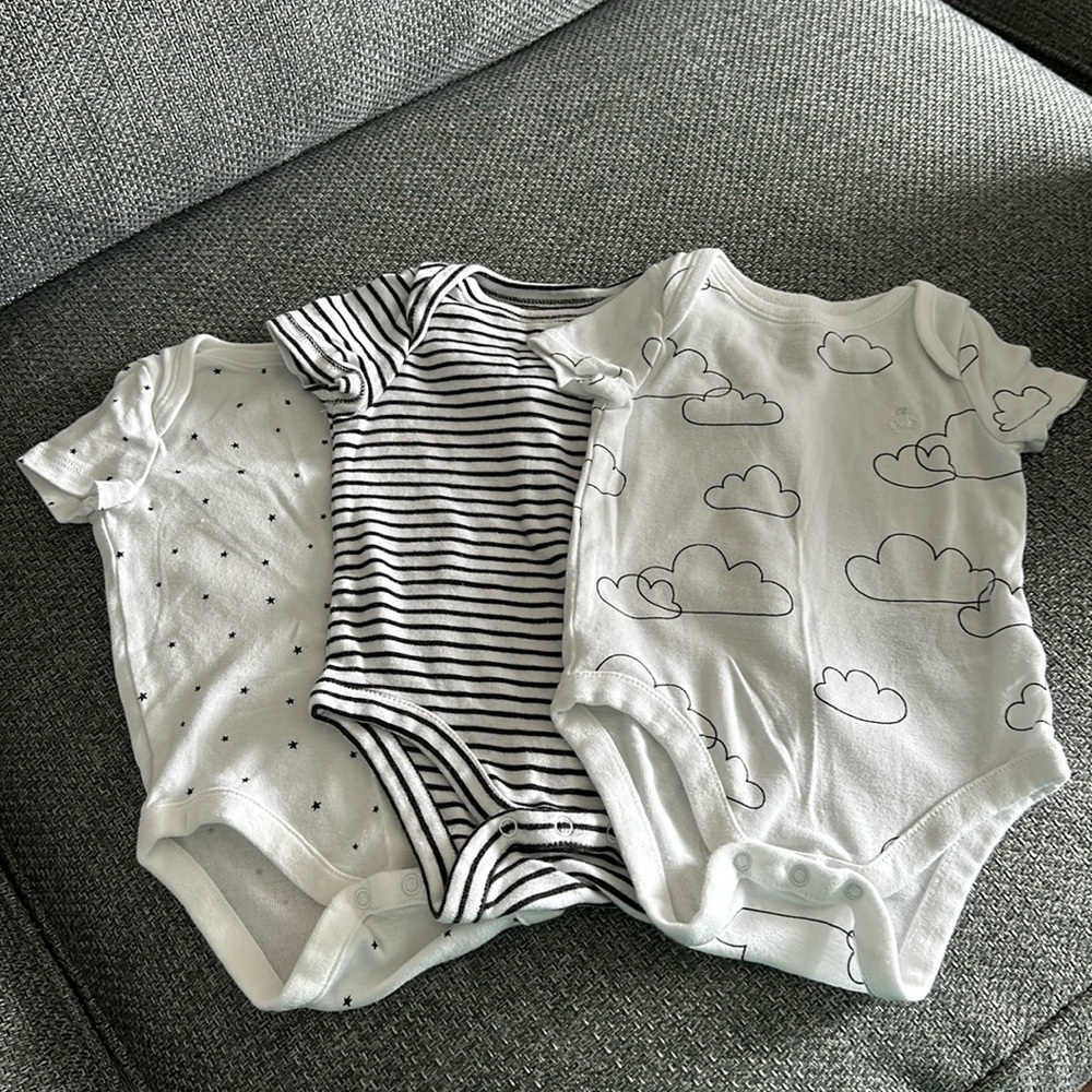 Set of 3 Baby Gap Organic Onesies, Size 3-6 months